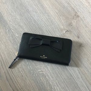 Kate Spade Black Bow Wallet